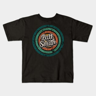 Patt Smith // Retro Circle Crack Vintage Kids T-Shirt